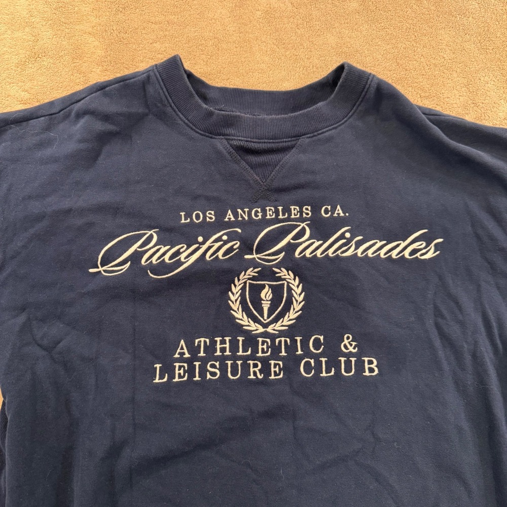 Pacific Palisades Athletic Club Navy Sweatshirt Coastal Preppy Hamptons Cozy SzM - Picture 3 of 7